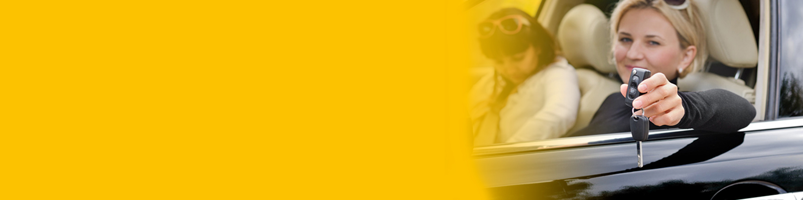 Automotive locksmith programming a transponder key on-site in Johannesburg